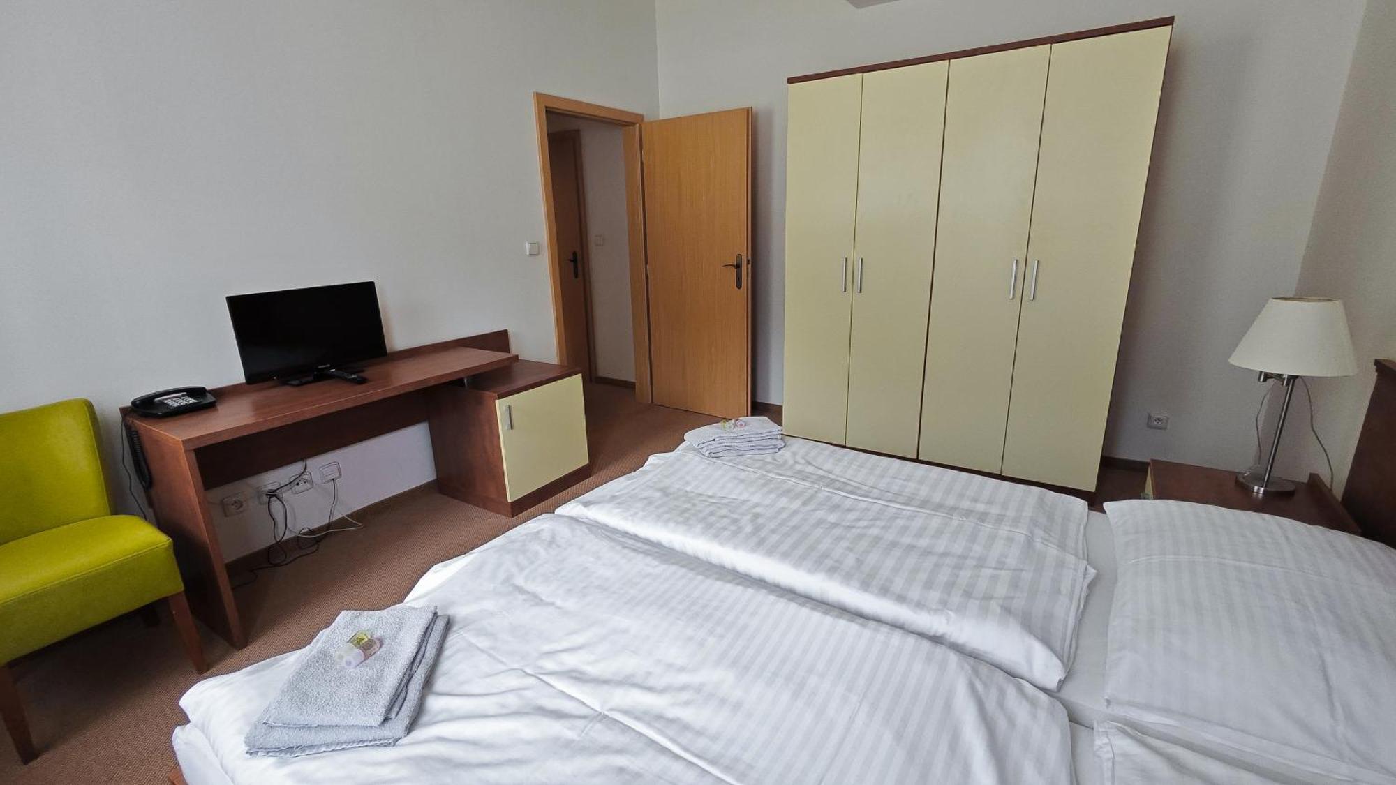 Geyserpark Village Karlovy Vary Room photo