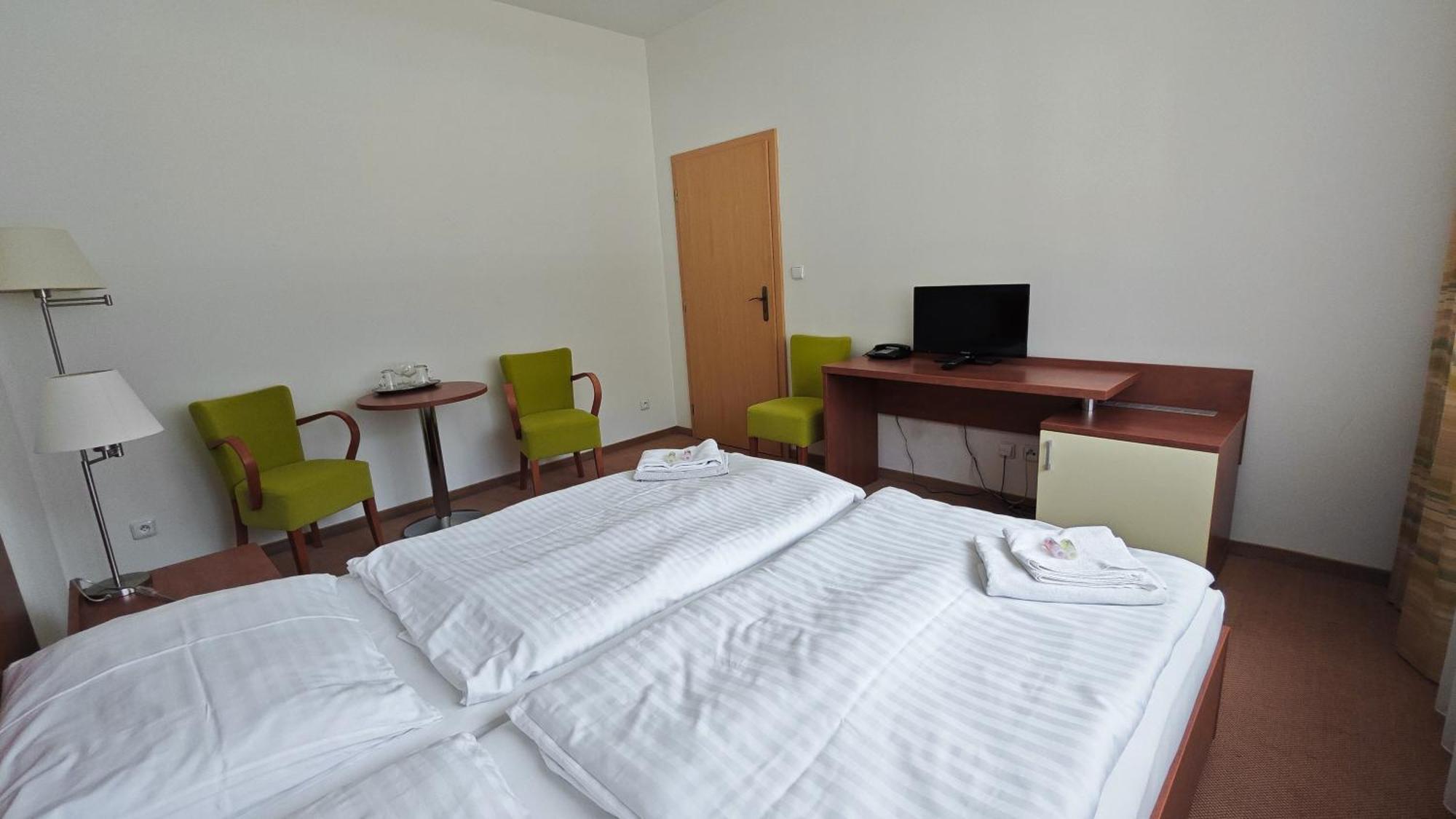 Geyserpark Village Karlovy Vary Room photo
