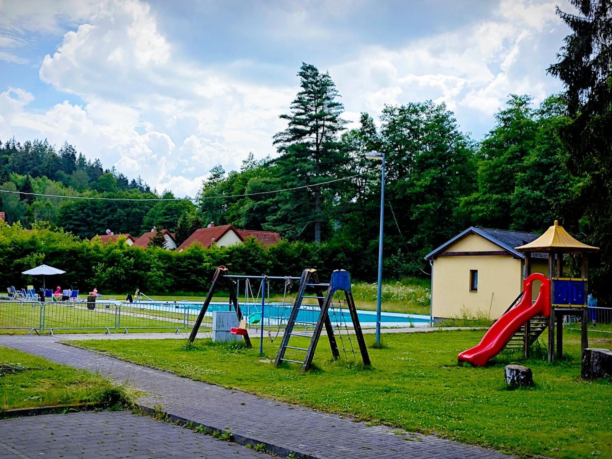 Geyserpark Village Karlovy Vary Exterior photo